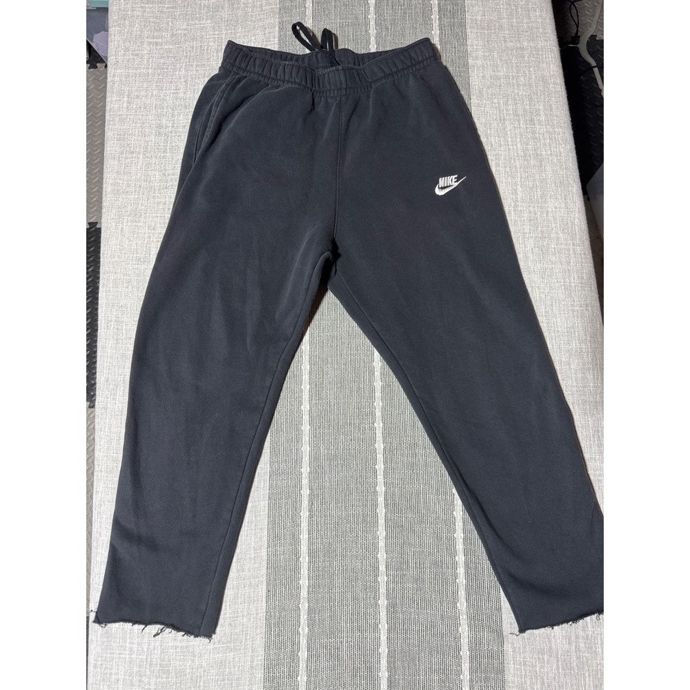 Nike Men's Black Sweatpants Joggers Athletic Casual Distressed Hem Size Medium